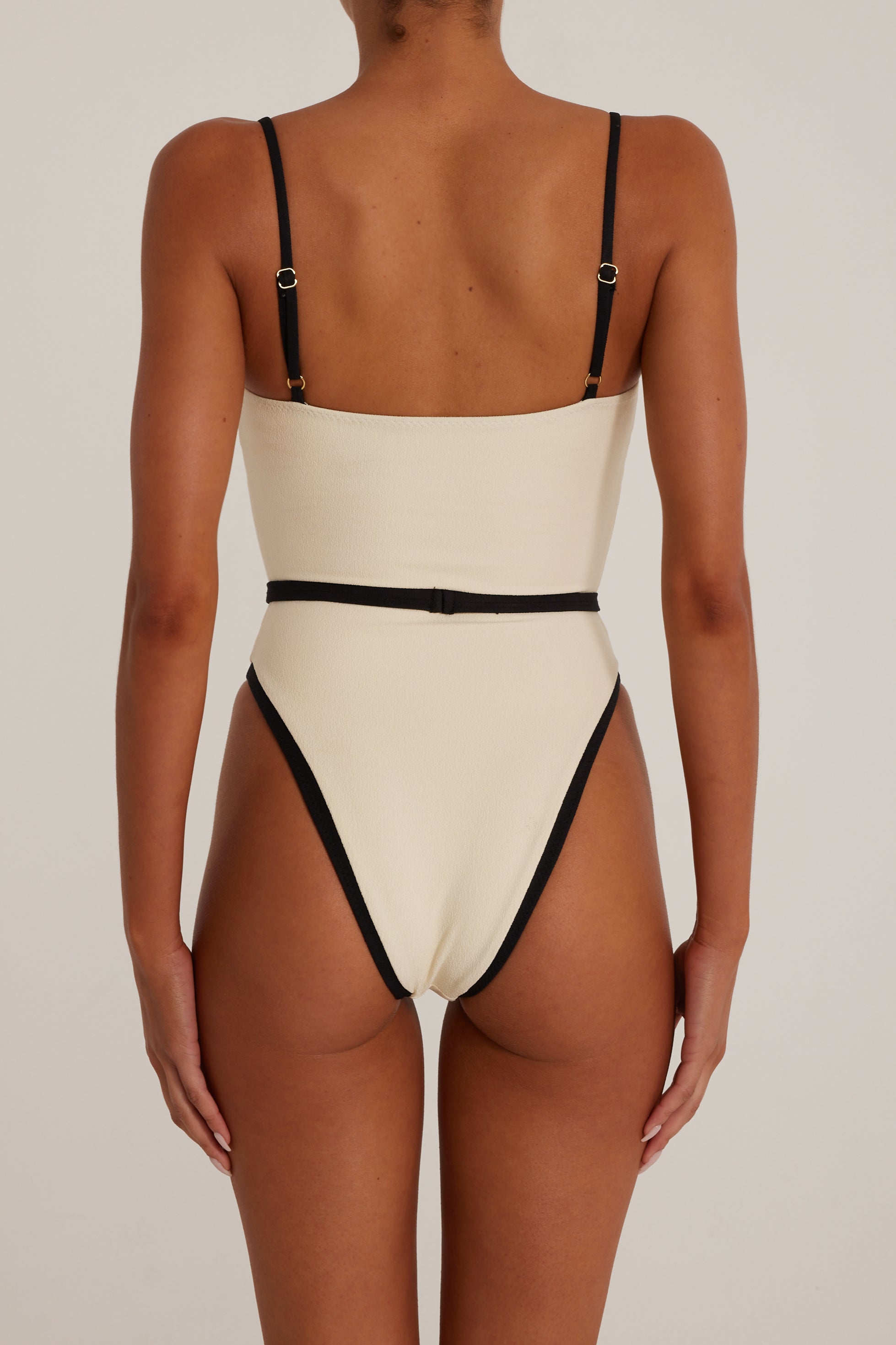 'S SOLEZIA[ソレジア] Belted Flare One-Piece Solid & Striped The Nina Belt One Piece Jacquard Leopard